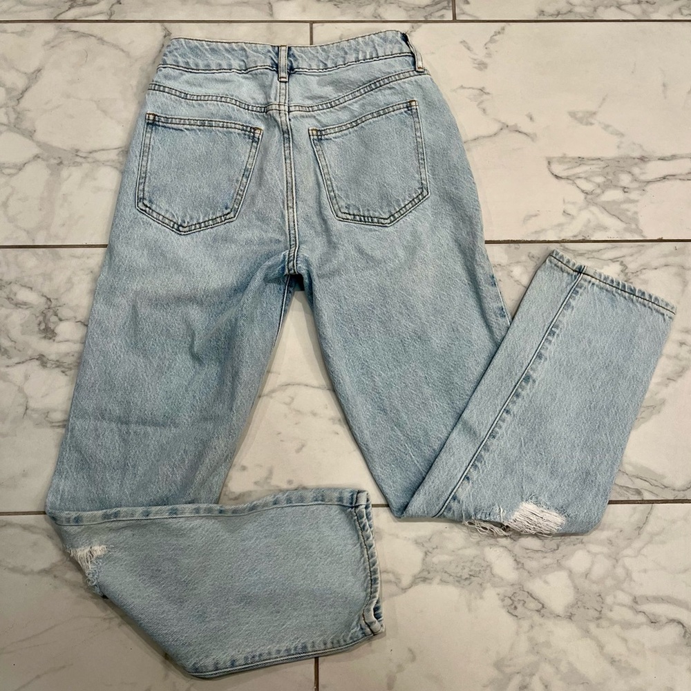PacSun Mom Jeans High-Rise Distressed Light Wash Denim - Picture 12 of 16